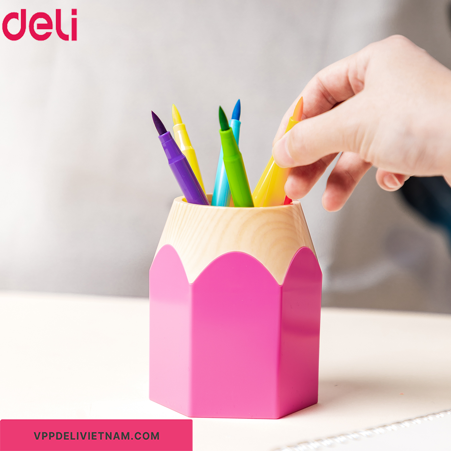 Hộp cắm bút học sinh Deli E9147 – Hình bút chì ngộ nghĩnh - Ảnh 2